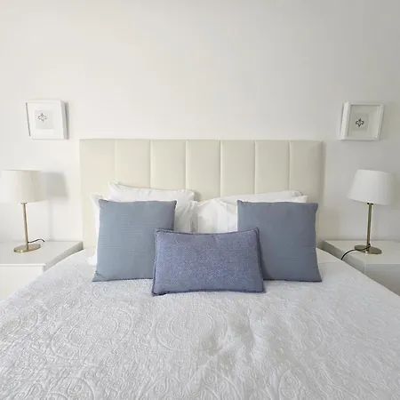Apartmán Modern - Avenida Mar 1 - 150 Mts Da *