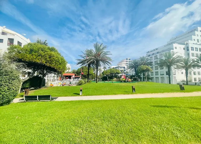 Modern - Avenida Mar 1 - 150 Mts Da Quarteira